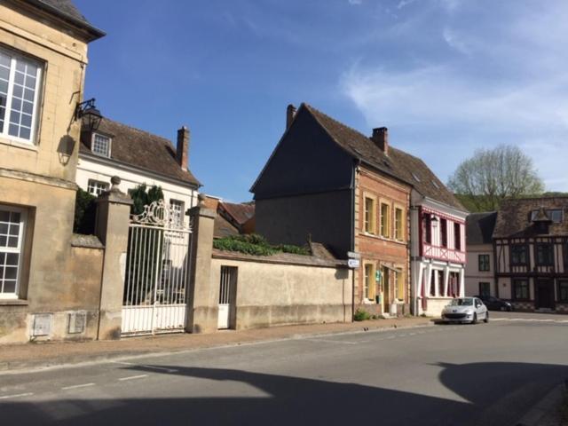 La Maisonnette Les Andelys Buitenkant foto